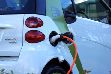 5G and Its Role in the Electric Vehicles (EV) Sector